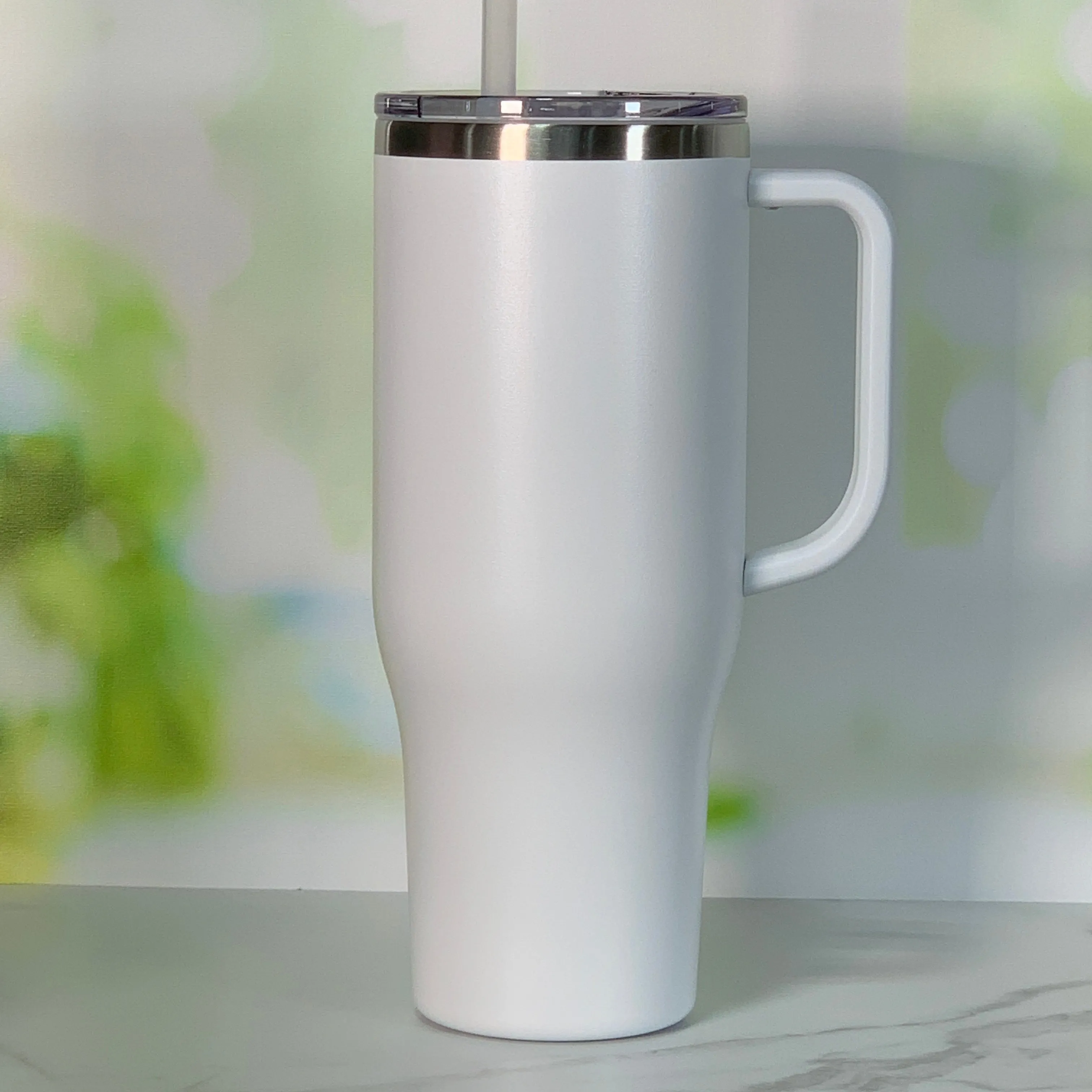 40 oz Stainless Steel Insulated Tumbler with Handle and Screw-Top Slide Lid