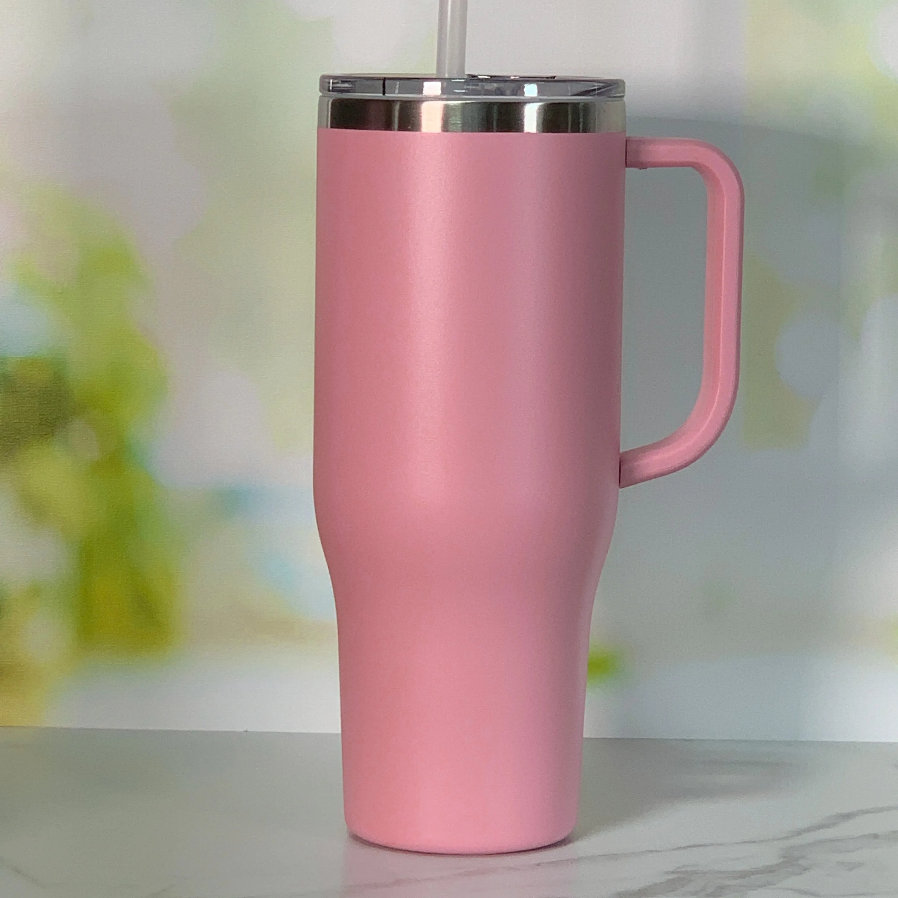 40 oz Stainless Steel Insulated Tumbler with Handle and Screw-Top Slide Lid