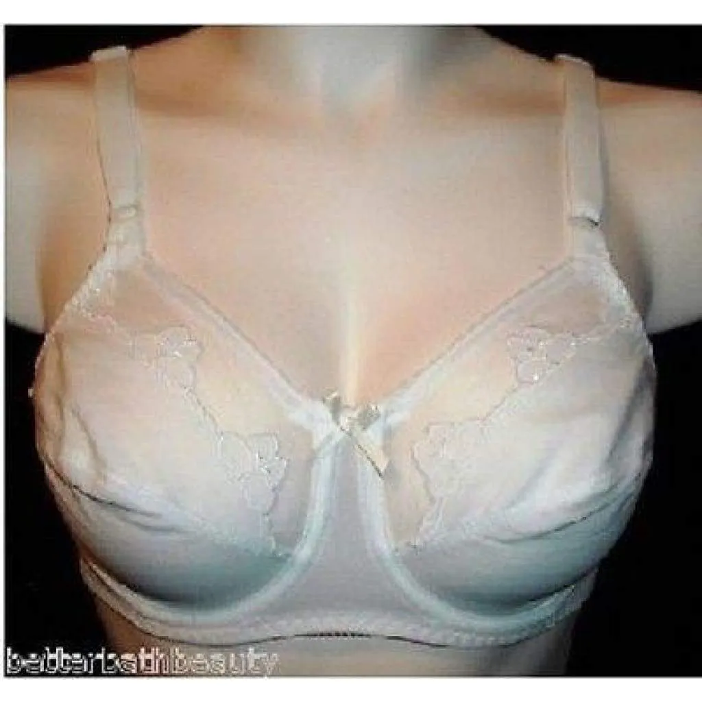 Bali 180 0180 Flower Underwire Bra 40B White NEW WITH TAGS