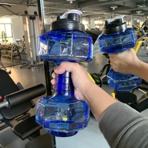 Fitness dumbbell cup, creative sports kettle, space cup, anti drop and leak proof