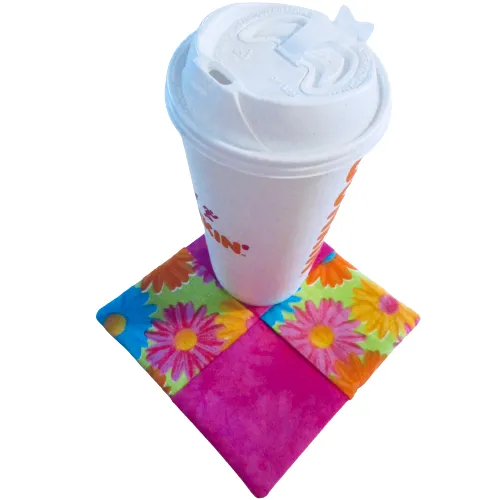 Mini Mug Rug - Extra Large Coaster - Crazy Daisies